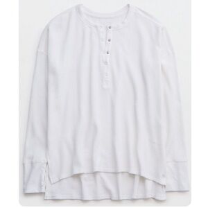 OFFLINE BY AERIE WOW!
WAFFLE HENLEY T-SHIRT